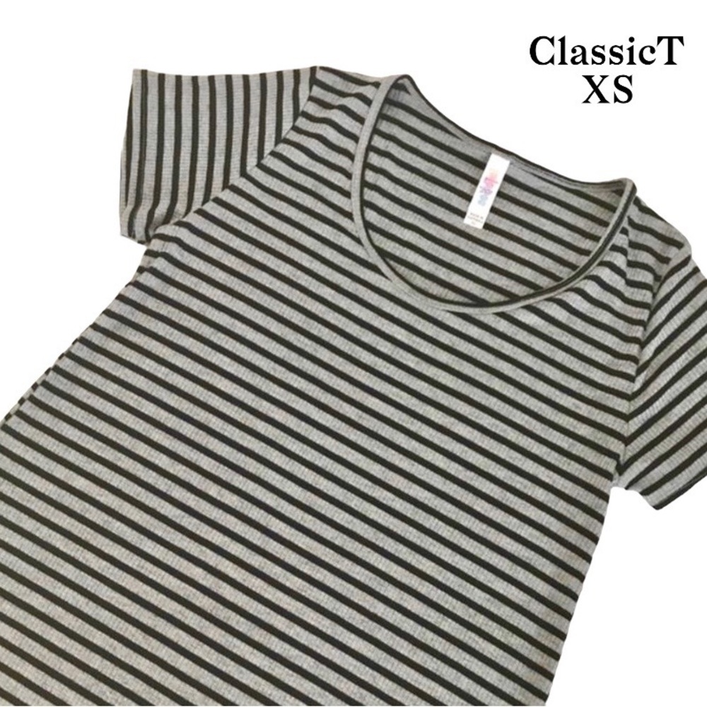 💝💝💝 3 for $33 LuLaRoe Classic Tee
